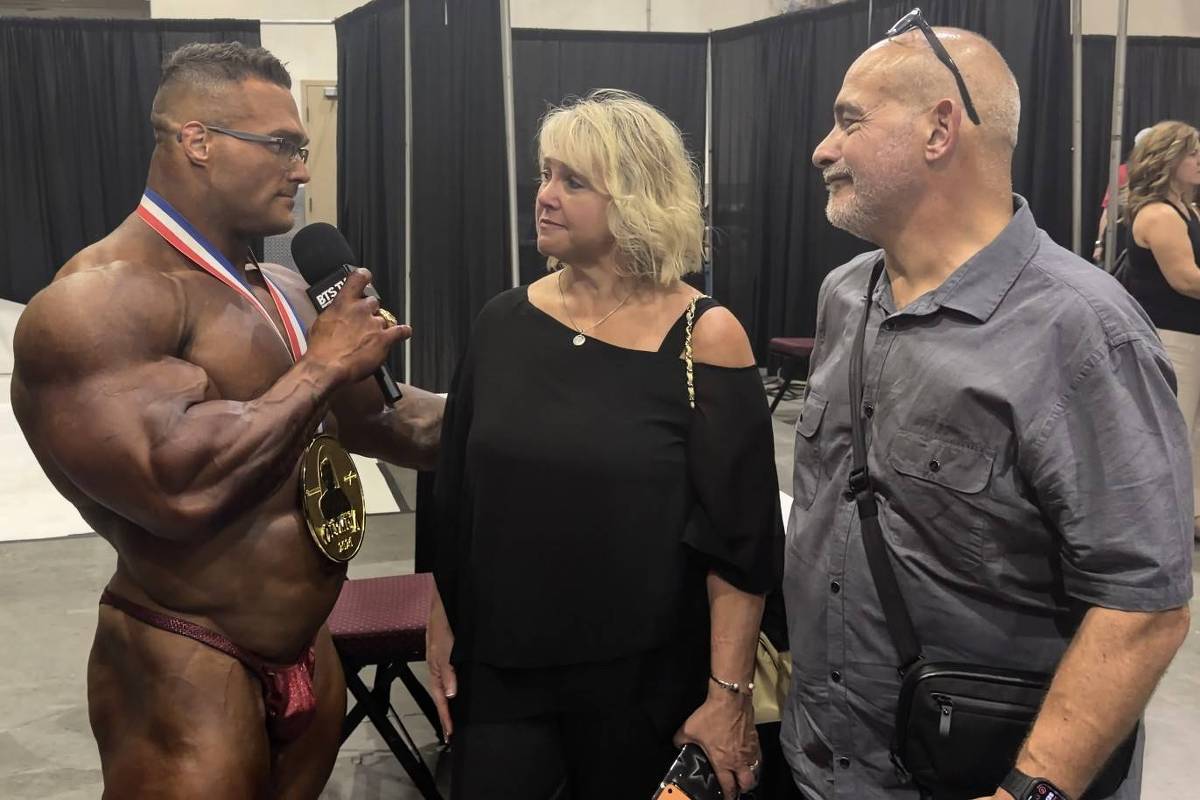 Novo Mister Olympia, Nick Walker anuncia que usará prêmio para quitar dívidas dos pais