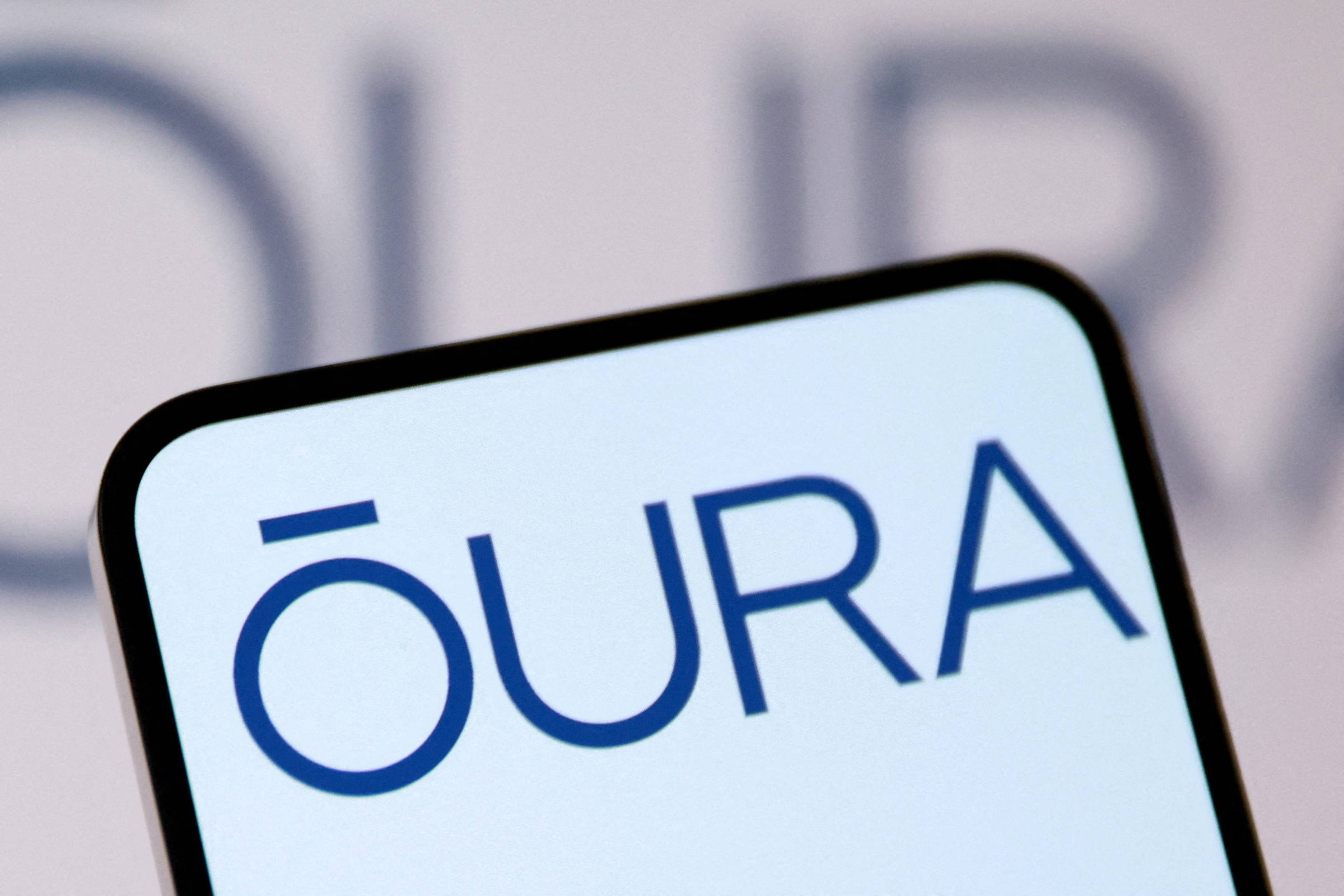 Oura Ring, fabricante de anéis inteligentes, adia IPO na Nasdaq