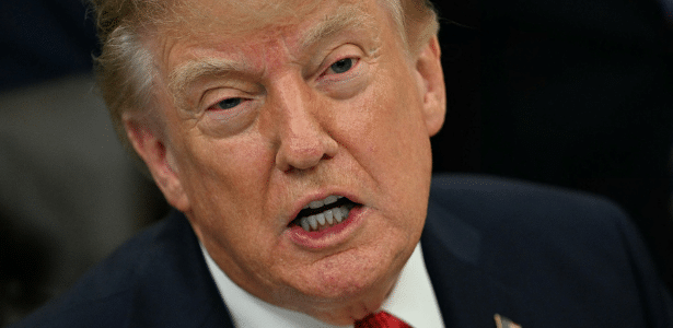 Trump compara IA à Revolução Industrial e anuncia futuro ‘czar’ do tema