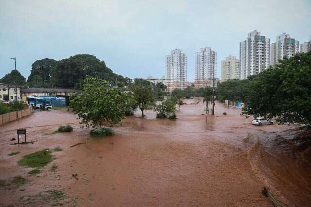Sem licitação, Capital vai ter projetos sobre clima e revitalização do Centro