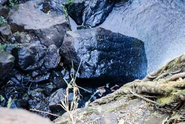Réu por atirar vítima em precipício para esconder golpe vai a júri 6 anos depois