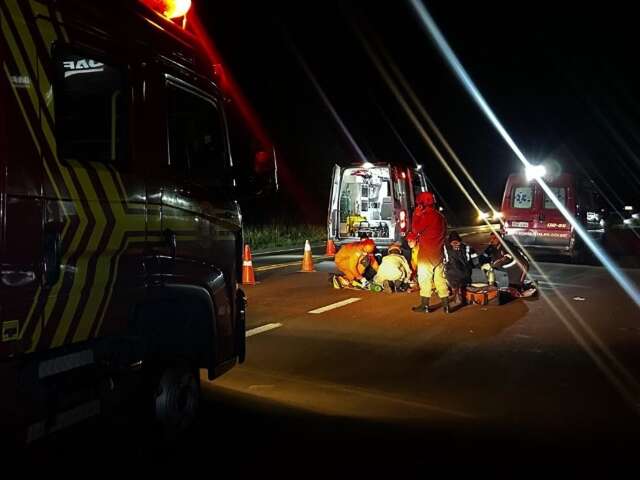 Mulher é atropelada e morre enquanto caminhava pela BR-158