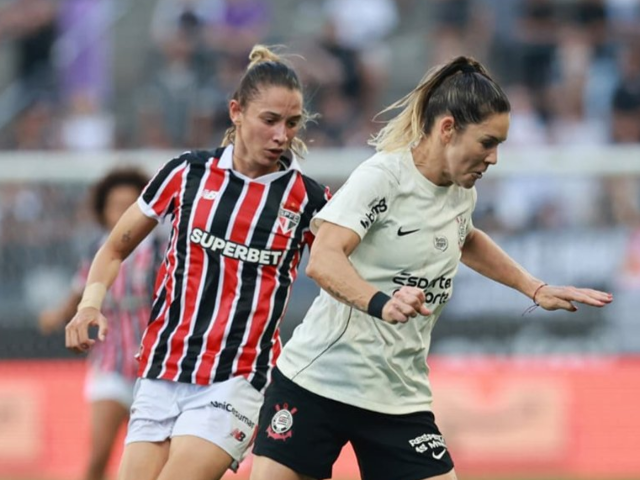 São Paulo vira sobre Corinthians e sai na frente na final do Brasileirão