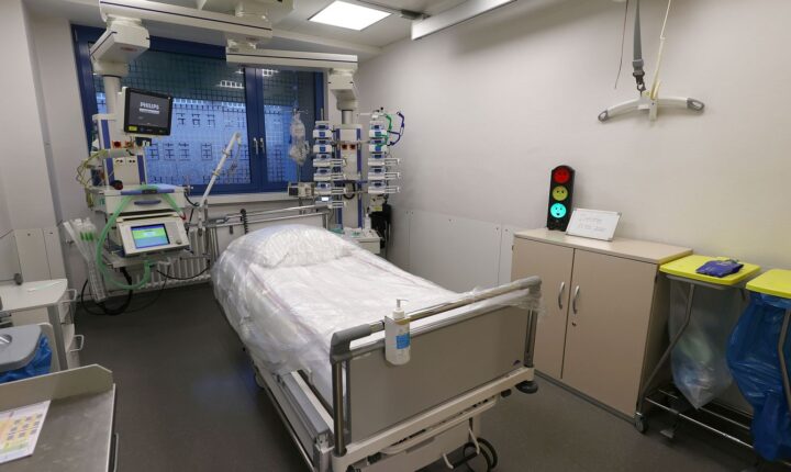 Lei define padrões de qualidade e fiscalização para hospitais particulares