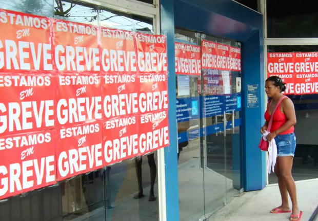Caixa recua de ação no TST, mas greve dos bancários continua