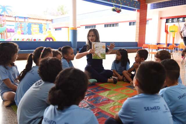 Câmara debate inclusão de educadoras infantis na carreira do magistério