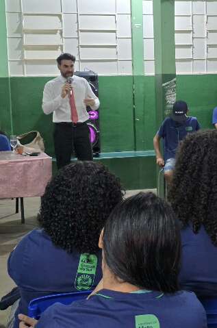 Das latinhas na adolescência à magistratura, juiz conta caminho a estudantes