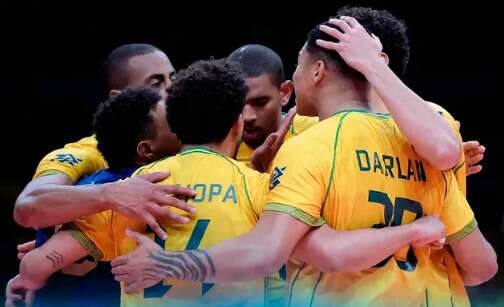 Brasil vence Argentina e conquista vaga olímpica no vôlei masculino