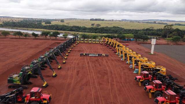 Arauco recebe 108 máquinas de frota de R$ 500 milhões em Inocência