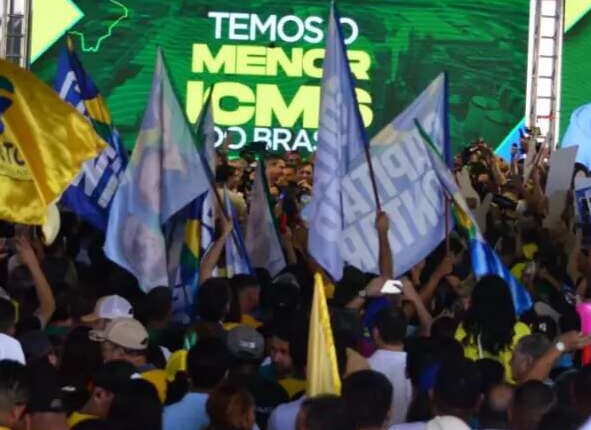 Marmita, ronda e banheiro químico entram na prestação de contas dos candidatos