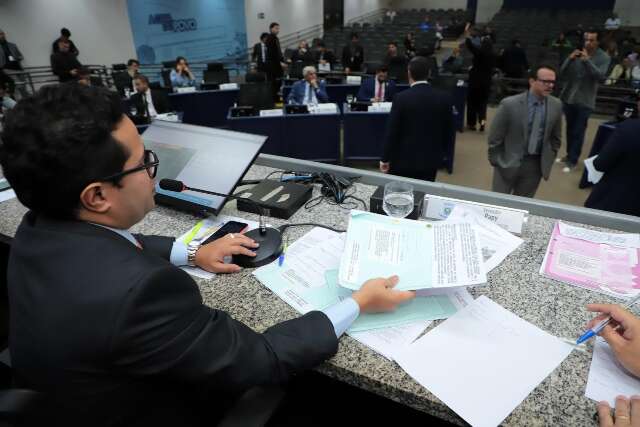 Vereadores votam criação de banco online para cidadãos sugerirem projetos de lei