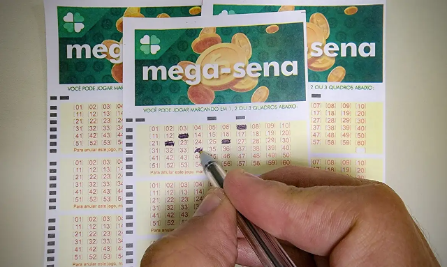 Acumulada, Mega-Sena paga R$ 85 milhões no sorteio deste domingo