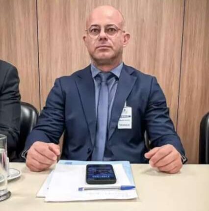 “Careca”: delegado liderava 12 policiais em engrenagem para revenda ao tráfico