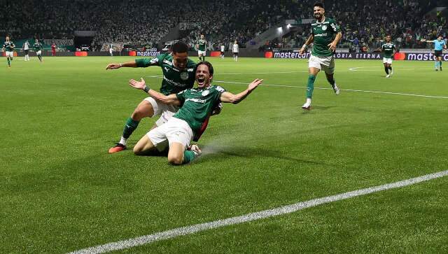 Dia tem decisões de Palmeiras, Corinthians e duelo brasileiro na Sul-Americana