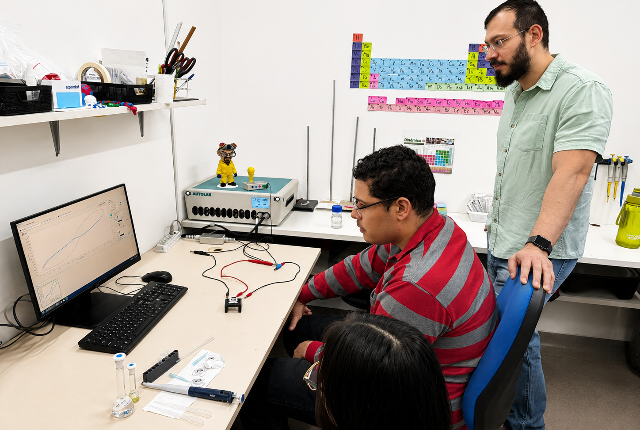 Grafite de lapiseira vira sensor para detectar veneno em alimentos