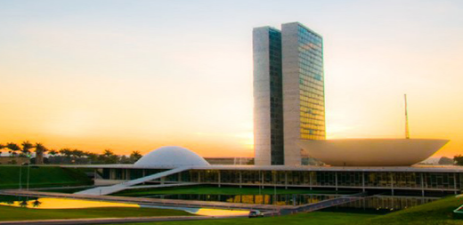 Câmara Federal abre concurso com mais de 150 vagas e salários de até R$ 30,8 mil