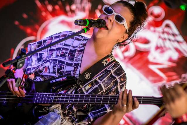 Erica Espíndola celebra 15 anos de carreira com show neste sábado em Campo Grande