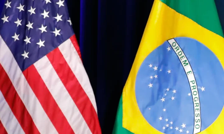 Brasil e Estados Unidos criam grupo específico para negociar tarifaço comercial