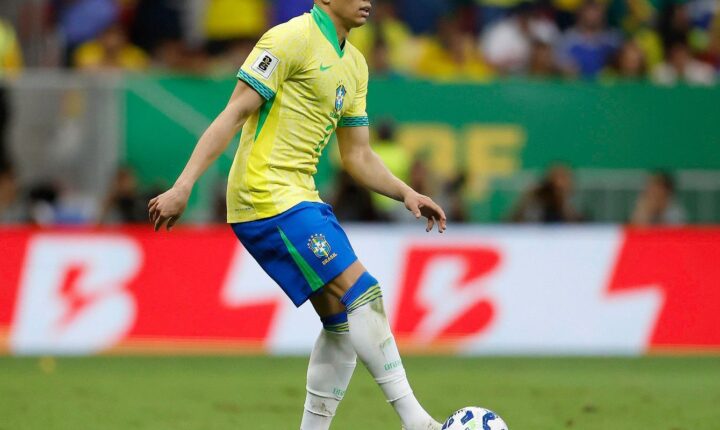 Wesley é cortado e Vanderson é convocado para amistosos da Seleção