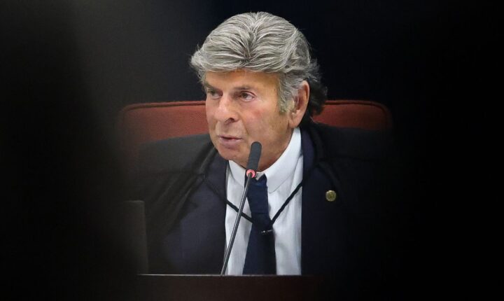 Fux solicita ao Senado esclarecimentos sobre acessos de Vorcaro e esposa de Moraes