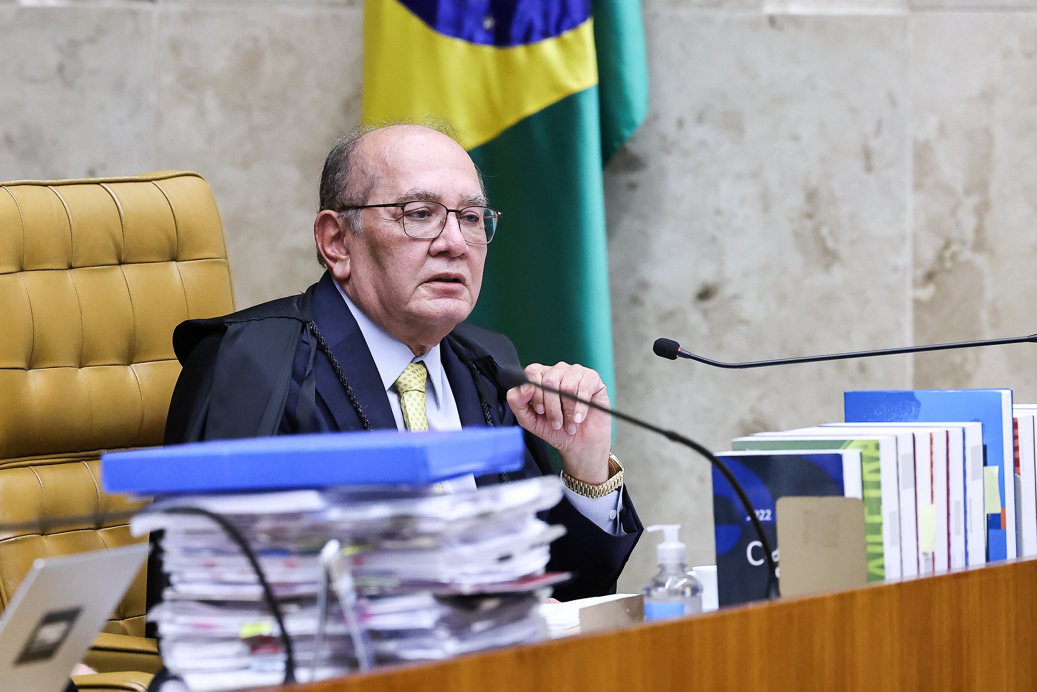 Gilmar reforça pedido de acesso a todo conteúdo do celular de Vorcaro e solicita a Fachin que acione PF