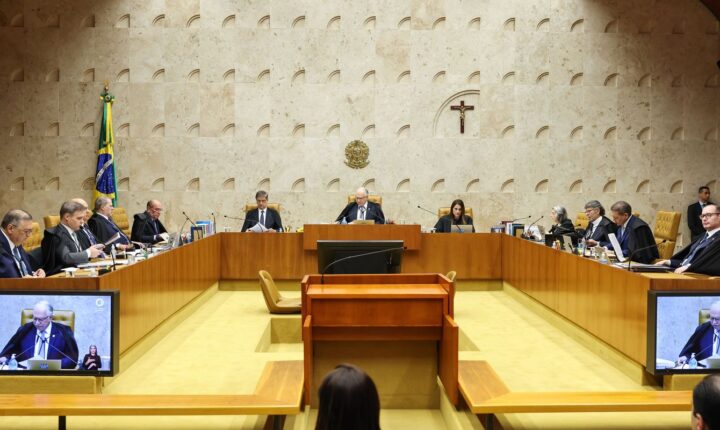 Fachin pede que ministros do STF deixem disputas pessoais de lado em sessão extraordinária