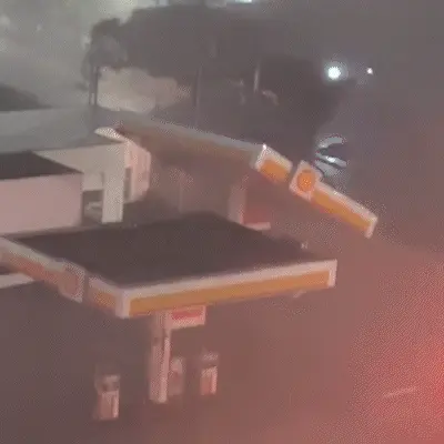Prefeita decreta emergência após temporal que espalhou estragos por Campo Grande