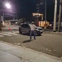 Conversão proibida na Rua Ceará provoca acidente grave com motociclista em Campo Grande
