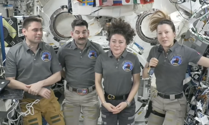 Astronautas da Crew-12 se preparam para voltar à Terra após 7 meses