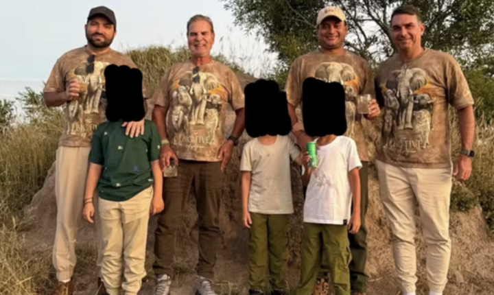 Foto mostra Flávio Bolsonaro em safári com investigados do INSS