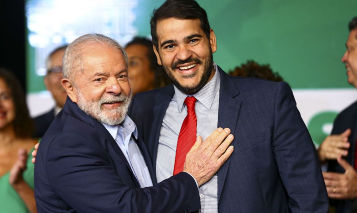 AGU validou reajuste do Bolsa Família em período eleitoral