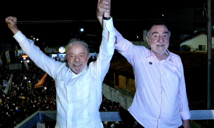 Lula refuta “dobradinha” com Aécio e defende voto casado na esquerda