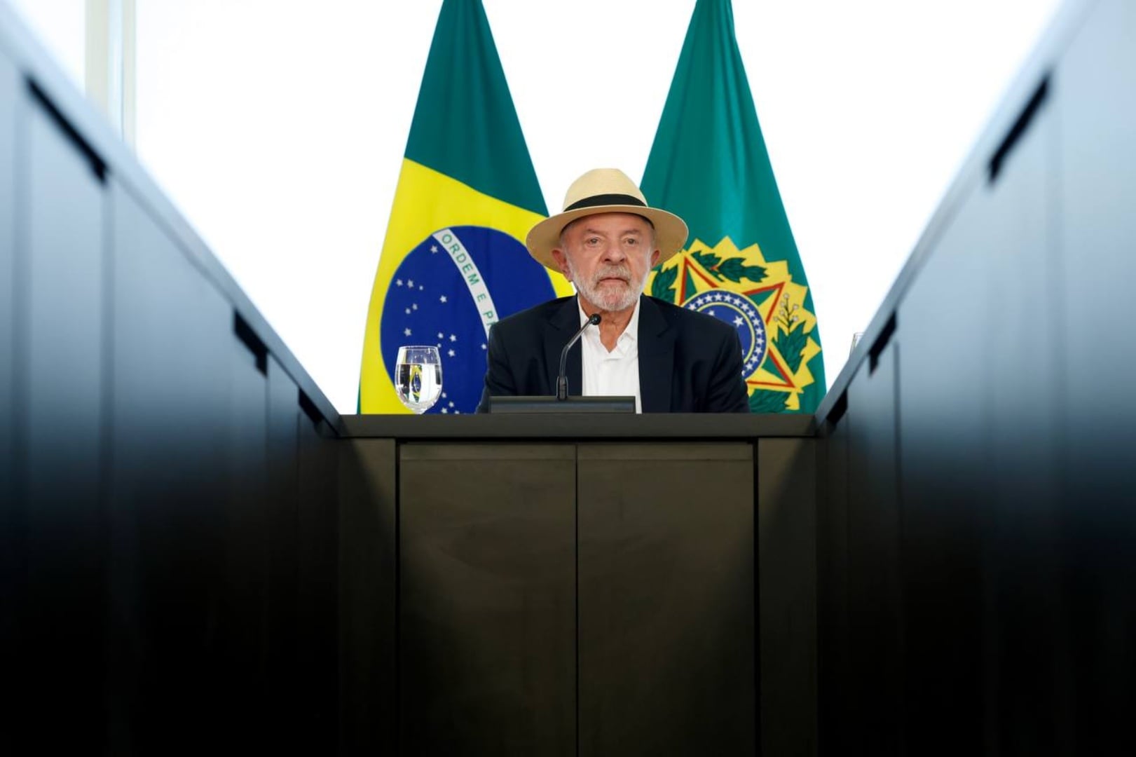 Lula só irá a debate da TV Globo se puder confrontar Flávio, diz Edinho