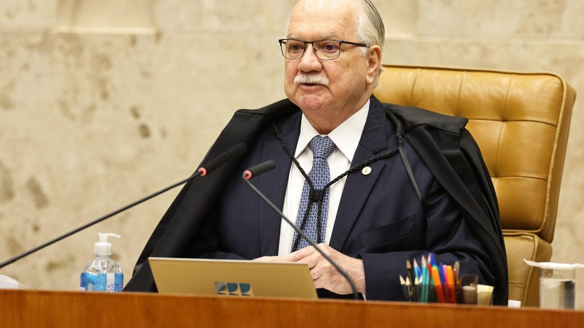 Fachin pede parecer da PGR sobre afastamento de diretor da PF