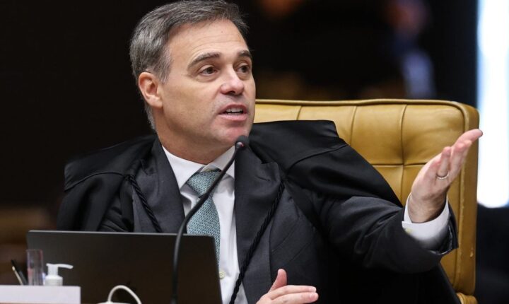 Mendonça diz que seguiu “estritamente” precedente do STF no caso Master