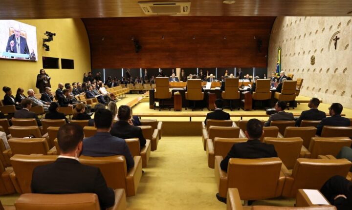 Ao vivo: STF volta ao plenário após caso Moraes e julga licença parental