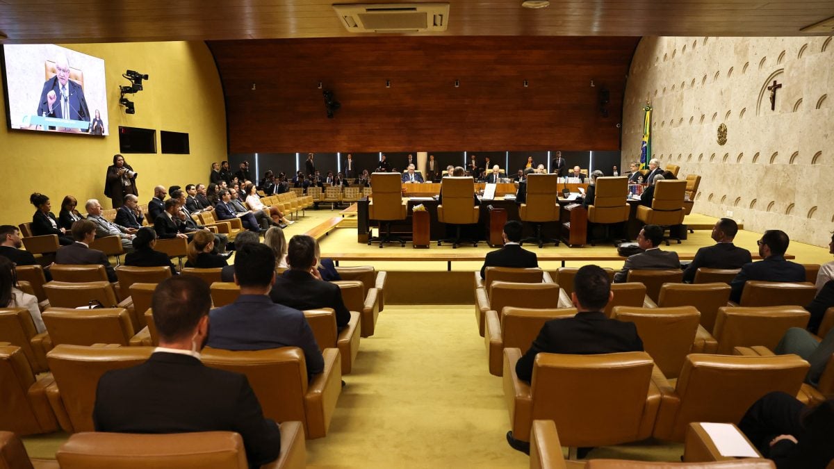 Ao vivo: STF volta ao plenário após caso Moraes e julga licença parental
