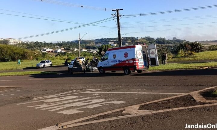 Acidente de trânsito deixa motociclista ferida na BR-376 em Jandaia do Sul