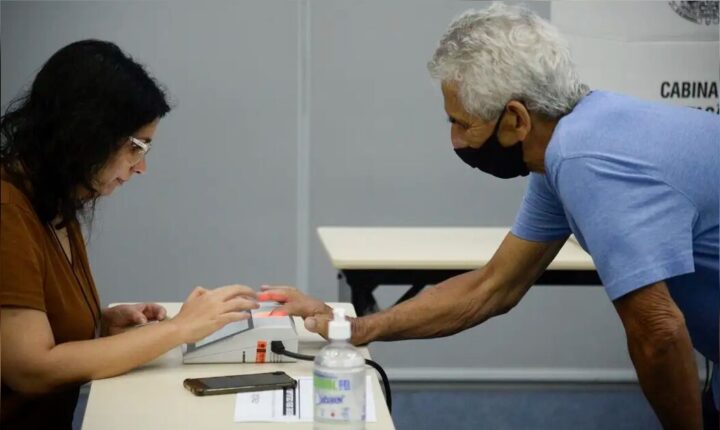 Aposentados e pensionistas que votarem nas eleições ficam dispensados da Prova de Vida do INSS