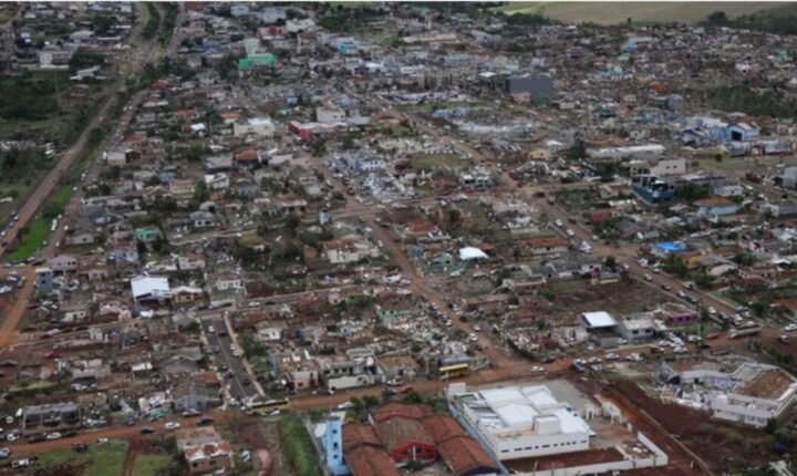 Saque de até R$ 6,2 mil do FGTS é liberado para moradores de nove cidades do Paraná atingidas por tempestades