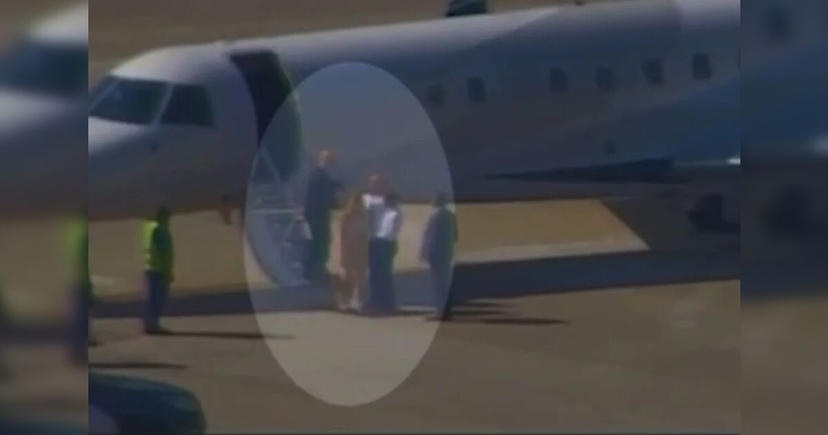 Imagens de desembarque no Rio desmentem versão de Moraes sobre uso de avião de Vorcaro