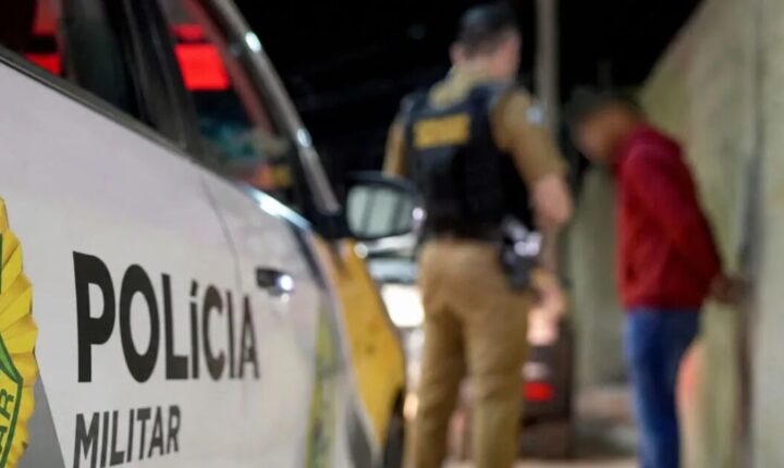 Polícia Militar prende suspeito por tráfico de drogas durante operação em Borrazópolis
