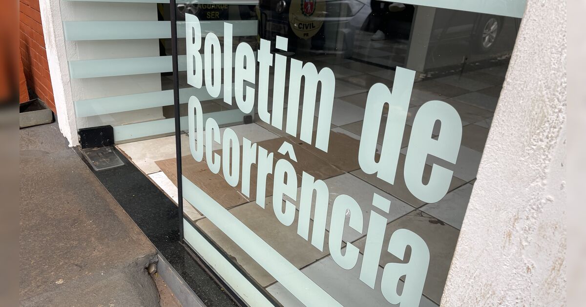 Veículo é arrombado na Vila Formosa, em Apucarana, e criminoso realiza compras com cartões furtados