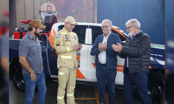 Jandaia do Sul reforça Defesa Civil com entrega de caminhonete 4×4