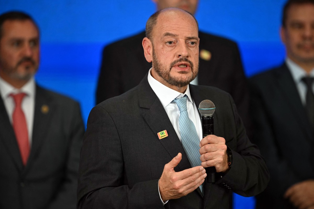 Datafolha no RJ: 46% aprovam governo de Ricardo Couto e 32% desaprovam