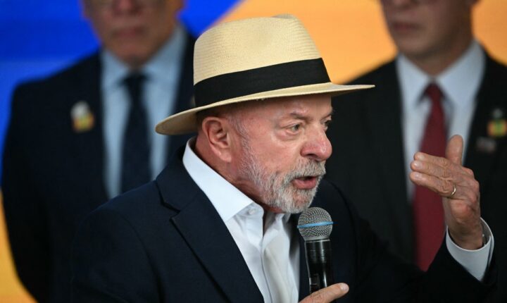 No Rio, Lula diz que ‘não cabe miliciano’ no Palácio do Planalto