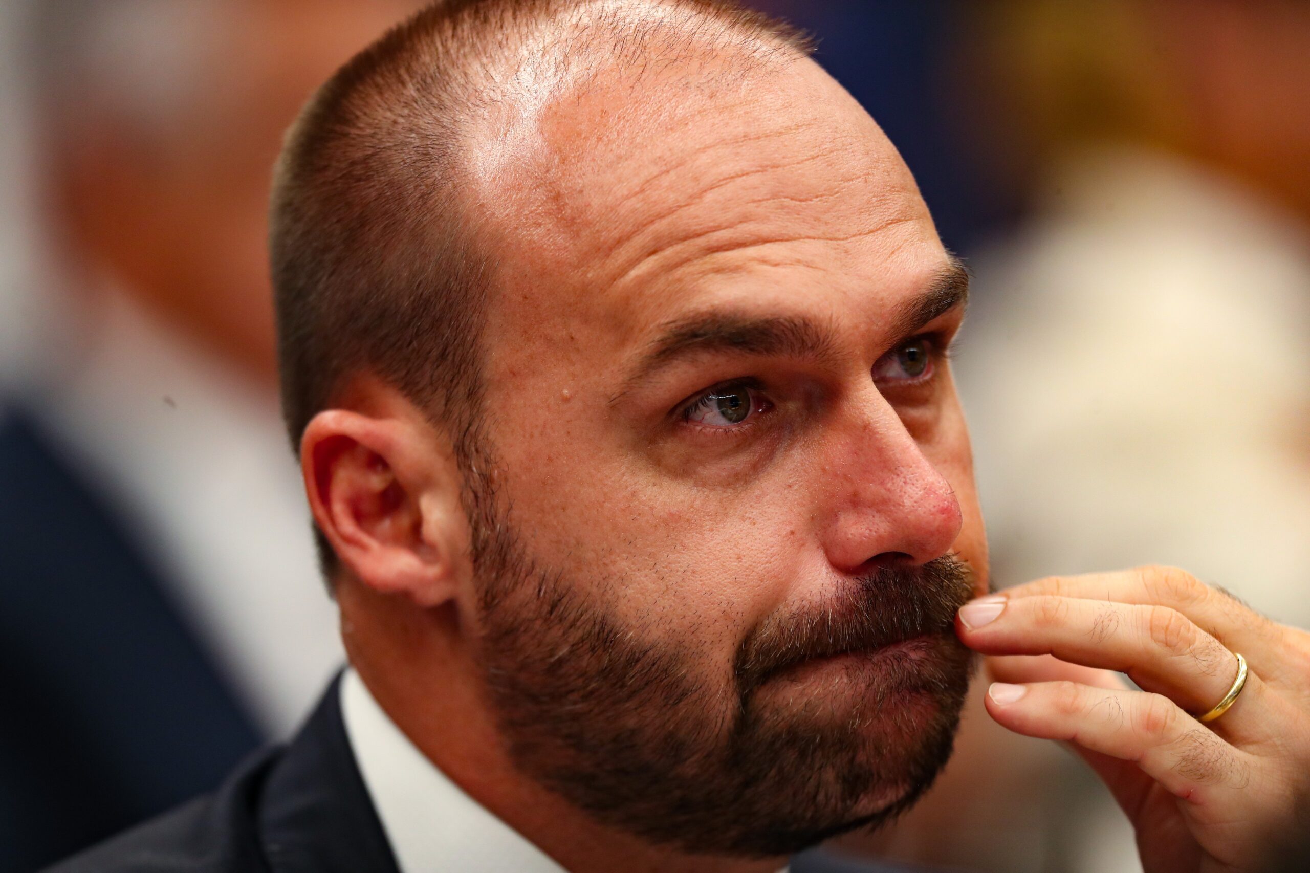 Ministério da Justiça demite Eduardo Bolsonaro de cargo na Polícia Federal