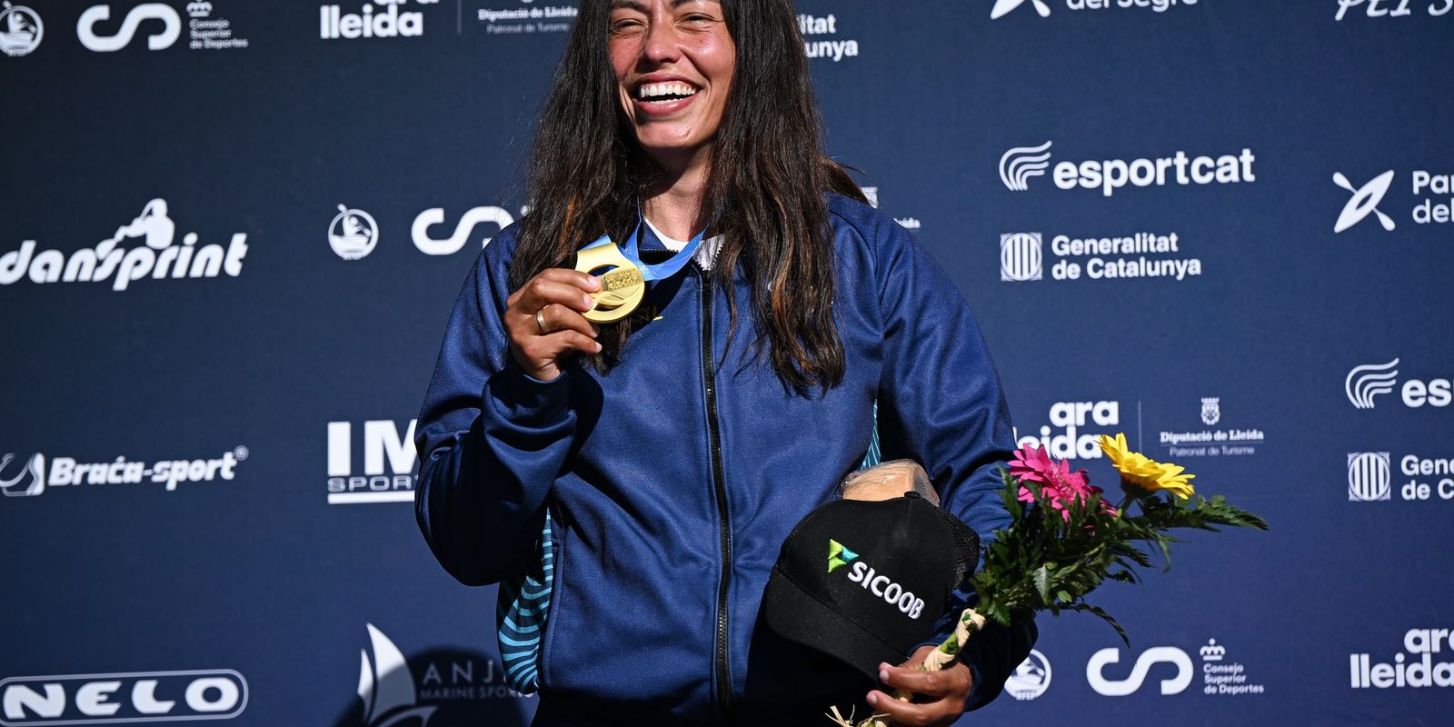 Ana Sátila é ouro em etapa da Copa do Mundo de canoagem slalom na Espanha