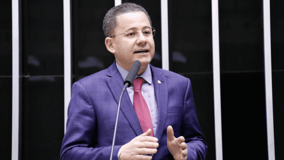 Cezinha de Madureira é alvo da PF em operação sobre desvio de emendas