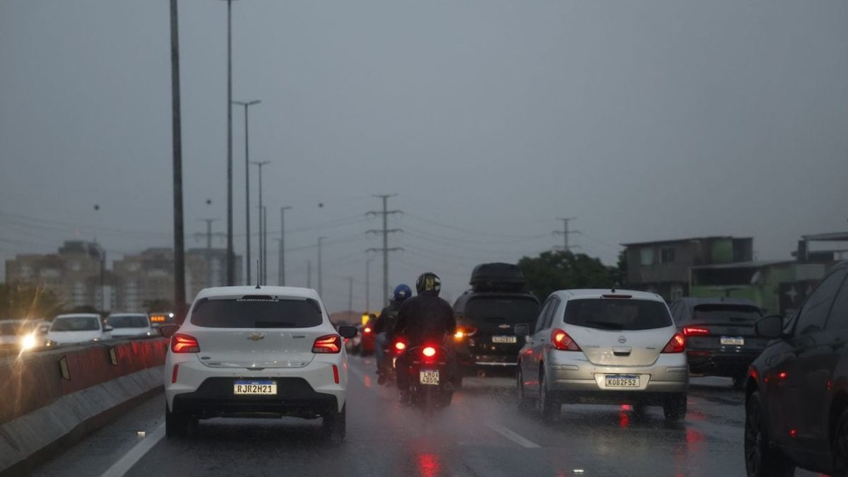 Ciclone deixa RS, SC, PR e MS em alerta para tempestades